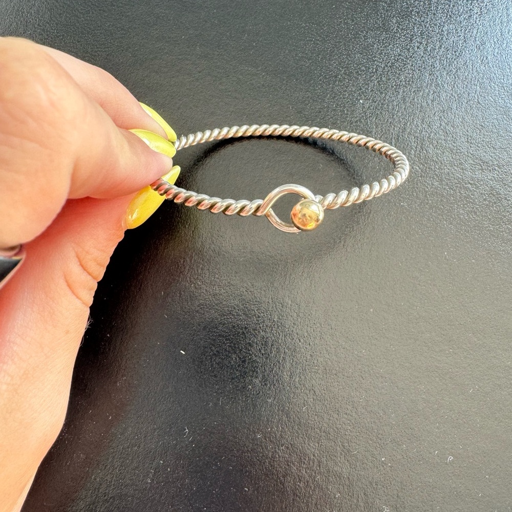 Cape Cod Twisted Loop Bracelet